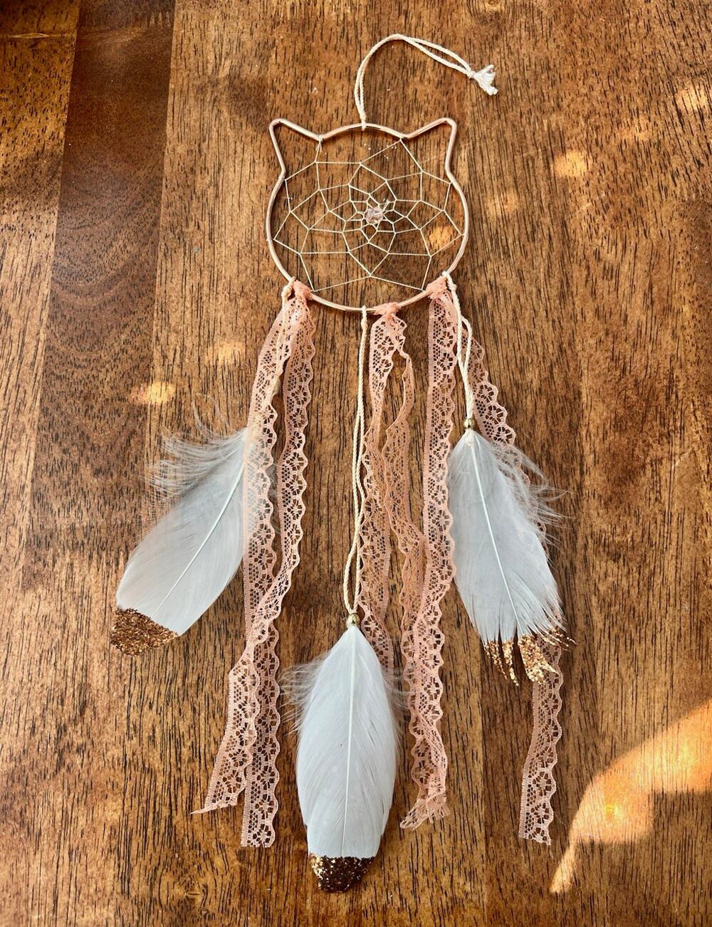 Claire’s Cat-Shaped Dreamcatcher Wall Hanging with Lace Ribbons & Feathers